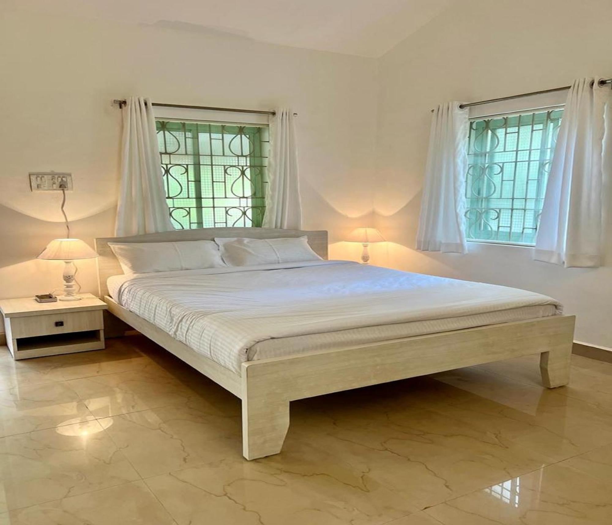Lar Amorosa Boutique Hotel - Goa Calangute Dış mekan fotoğraf