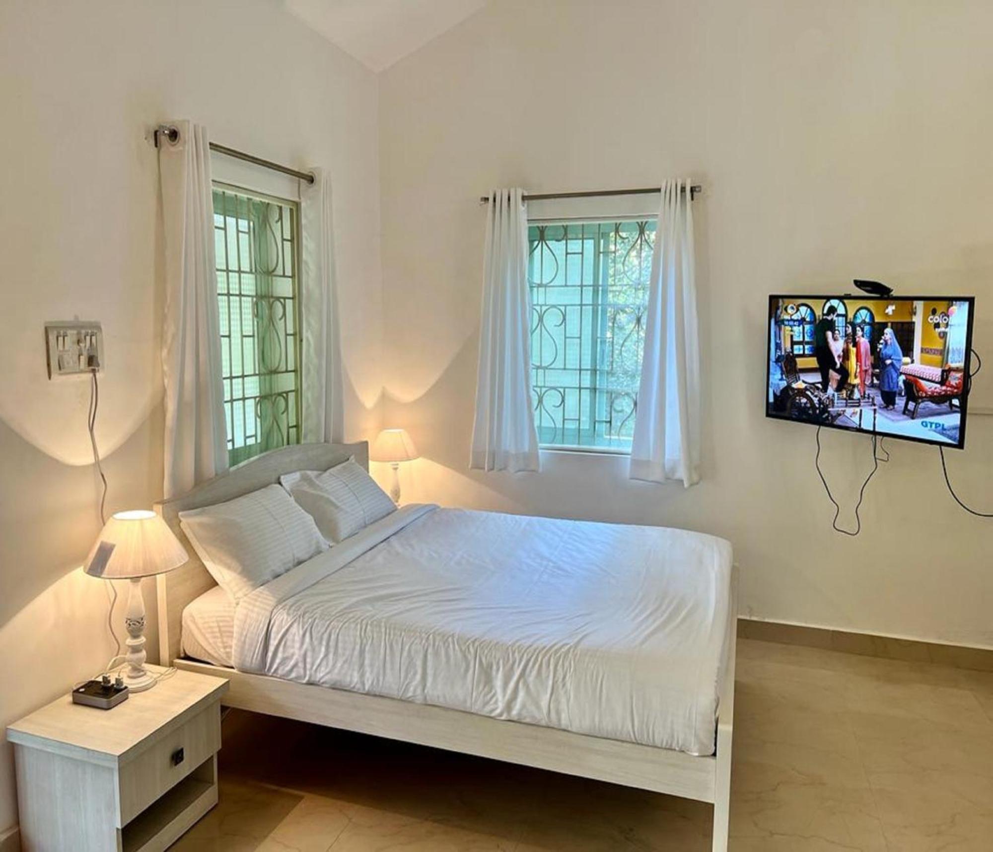 Lar Amorosa Boutique Hotel - Goa Calangute Dış mekan fotoğraf
