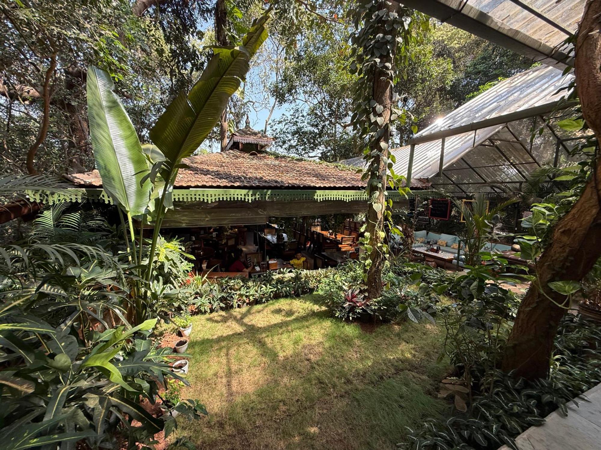 Lar Amorosa Boutique Hotel - Goa Calangute Dış mekan fotoğraf