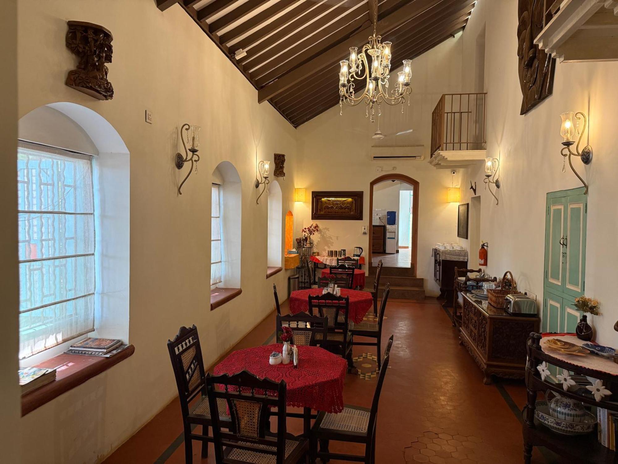Lar Amorosa Boutique Hotel - Goa Calangute Dış mekan fotoğraf