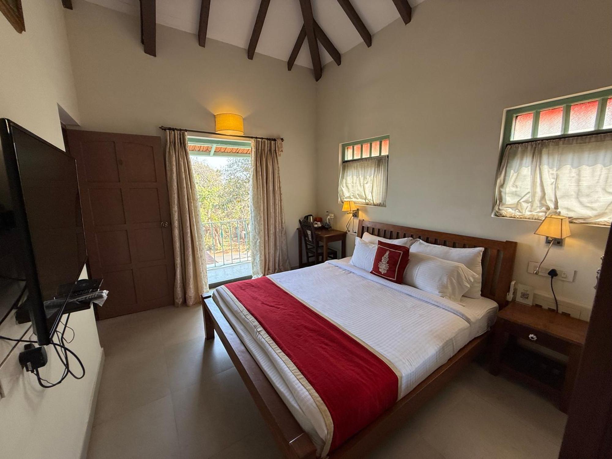 Lar Amorosa Boutique Hotel - Goa Calangute Dış mekan fotoğraf