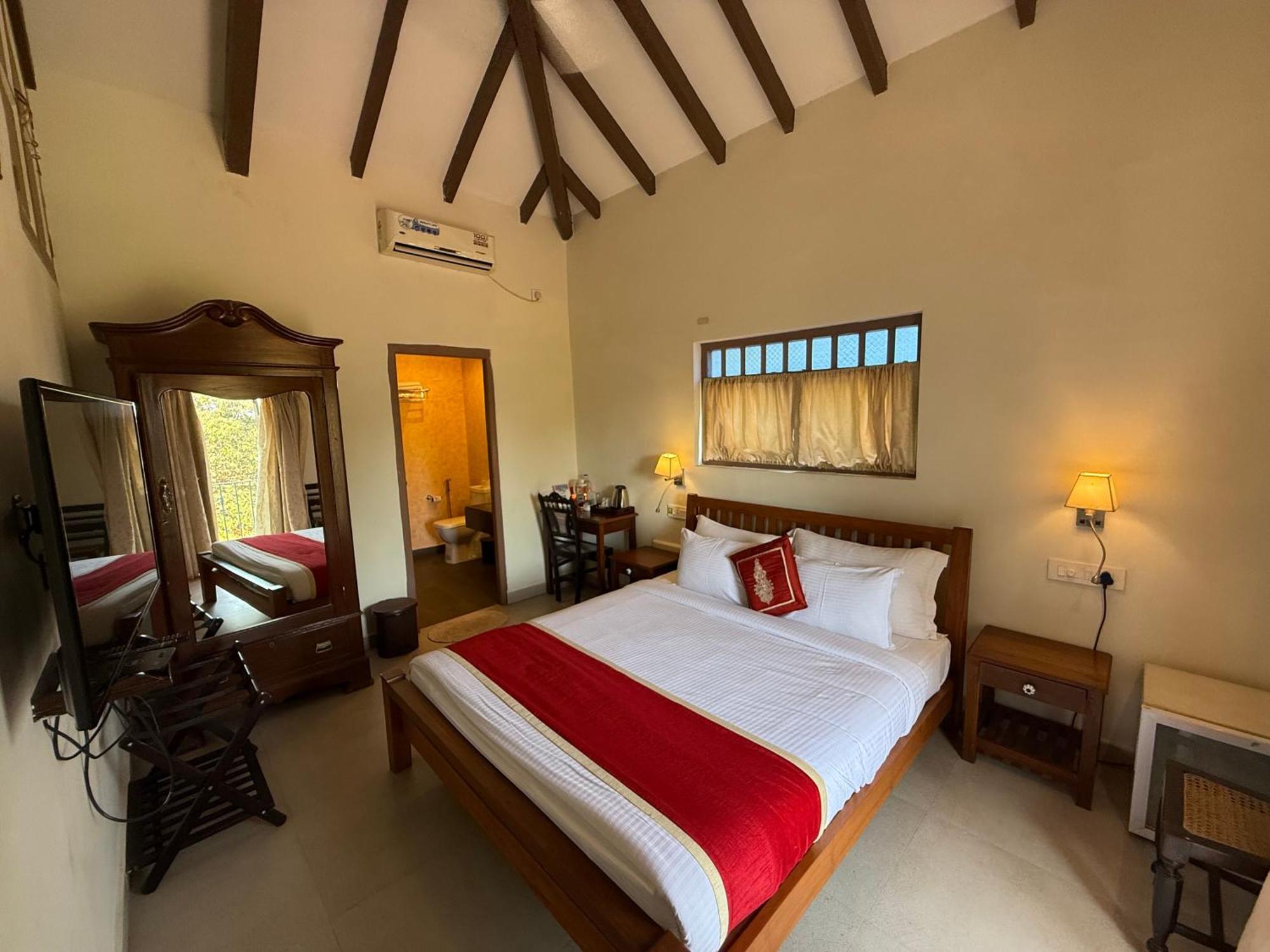 Lar Amorosa Boutique Hotel - Goa Calangute Dış mekan fotoğraf