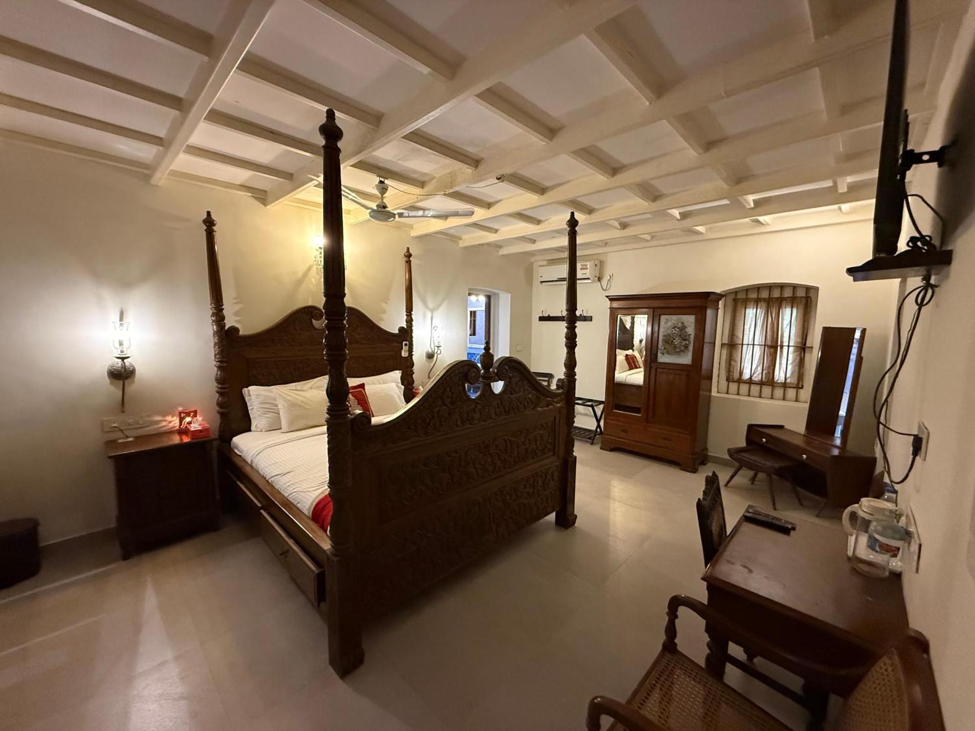 Lar Amorosa Boutique Hotel - Goa Calangute Dış mekan fotoğraf